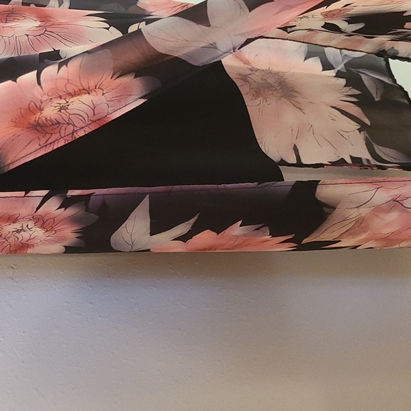 Coldwater Creek floral dress size 14. - Picture 7 of 7